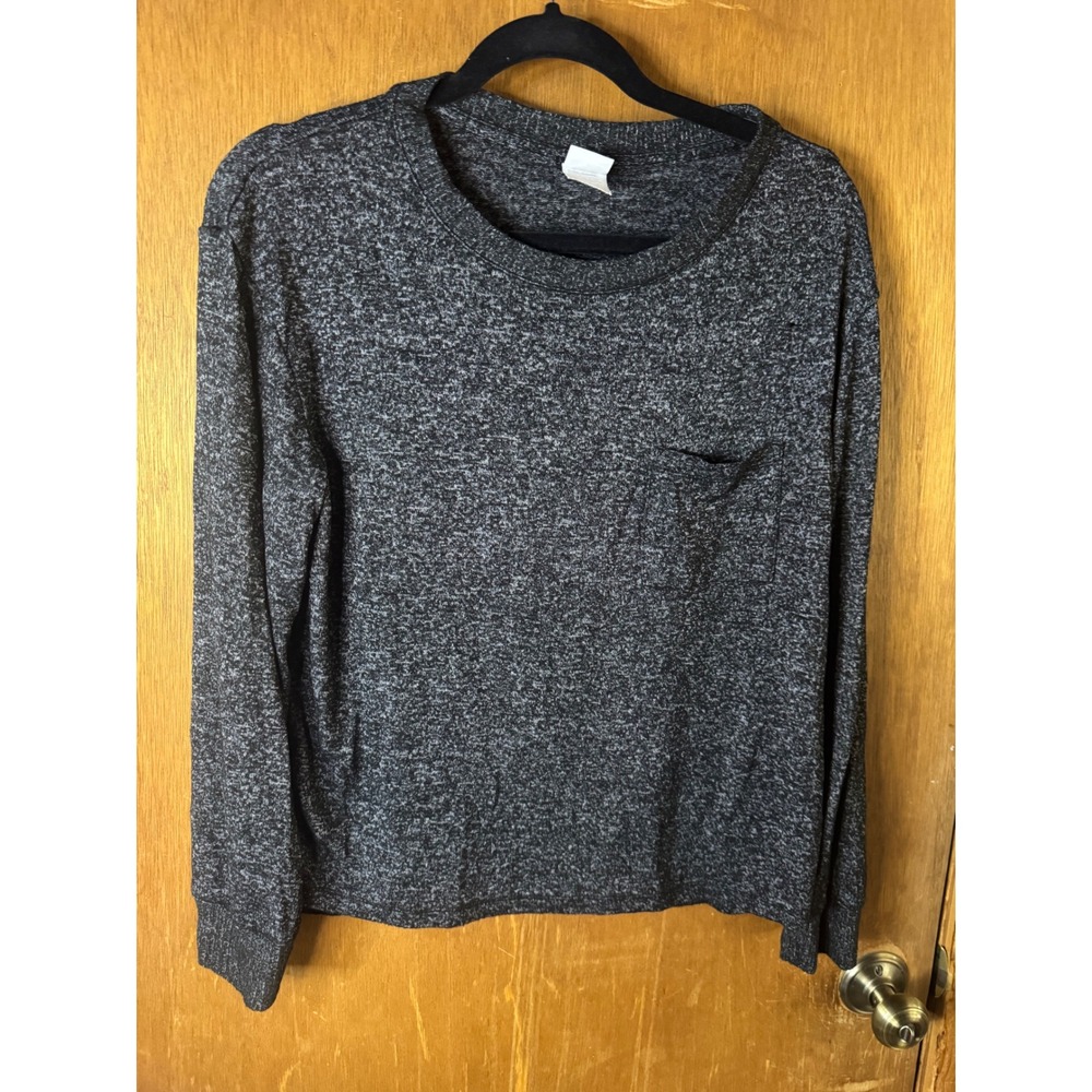 Stars Above Perfectly Cozy Long Sleeve Lounge Top Gray Heather Pocket Crew M